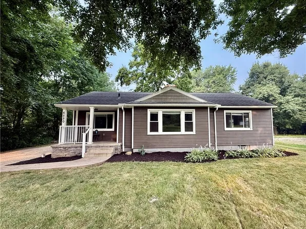 6550 Manchester Rd, Clinton, OH 44216