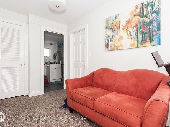 2nd image of 3121 N Southport Ave #1426