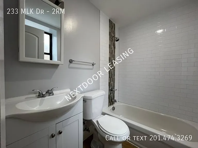 233 Martin Luther King Dr #2 — Photo 3