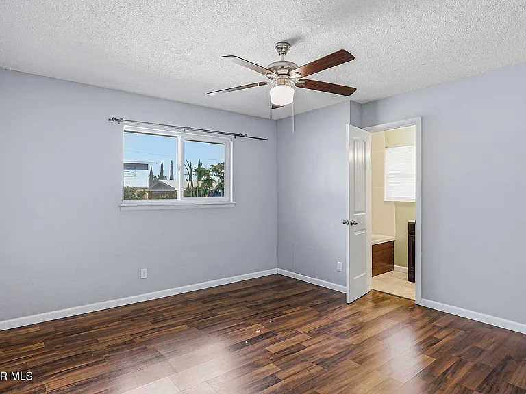 3020 Wedgewood Dr — Photo 16
