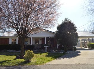 103 Oxford Ln, Louisville, KY 40229