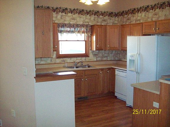 3rd image of 408 Georgia Dr