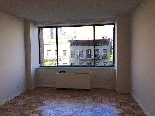 Rented by Olnick Organization | media 43