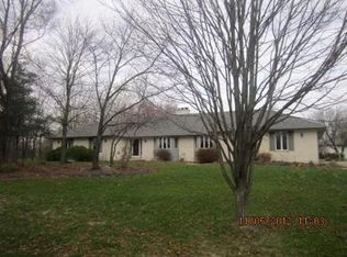 25W150 Lawrence Ave, Roselle, IL 60172