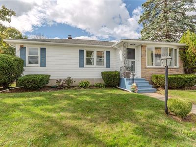 200 Princess Ave, Cranston, RI, 02920