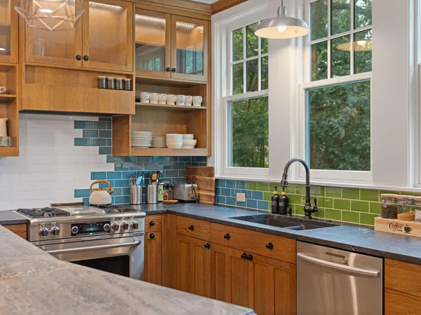 763 Cherokee Ave, Saint Paul, MN 55107