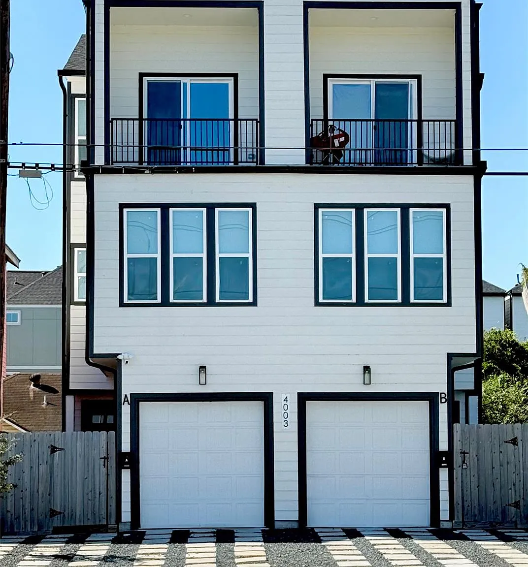 4 bed, 3.5 bath, 1800 sqft, $2,350 — Photo 1