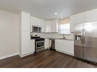 916 N Elm Ave, Saint Louis, MO