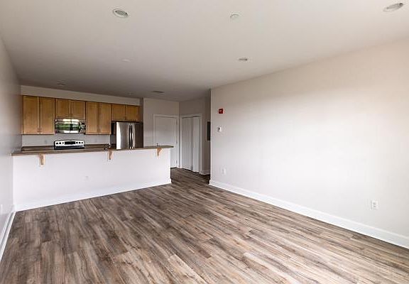 2nd image of 26 New Derby St #307CP