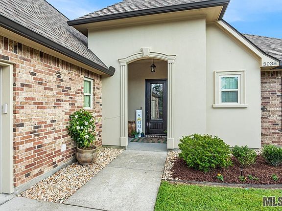 3rd image of 5038 Woodstock Way Dr