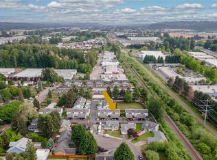 701 5th Ave S #C105, Kent, WA 98032