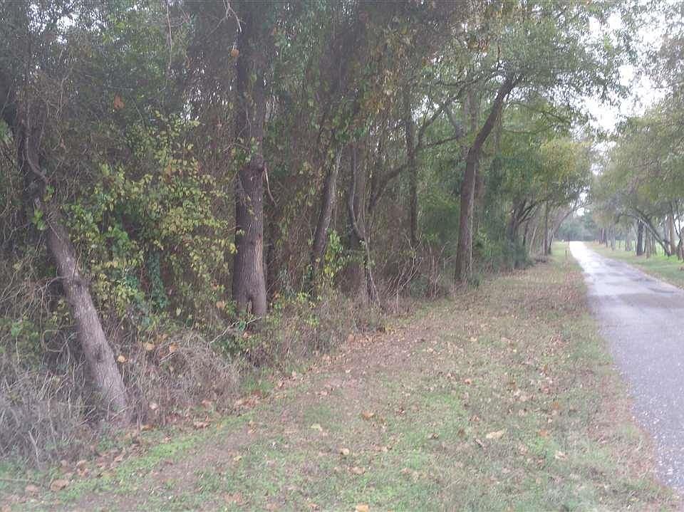 1st image of County Road 3222d