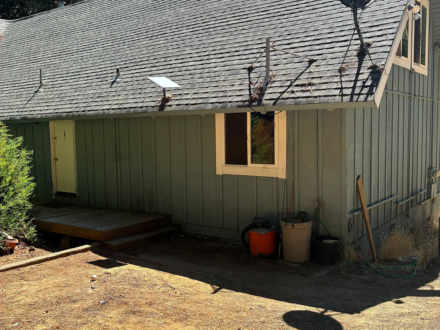 3 bed, 1442 sqft, $1,850 — Photo 2
