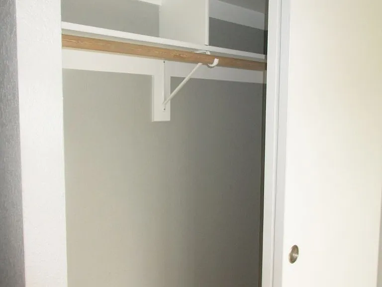 111 SW Harrison St #3G — Photo 9