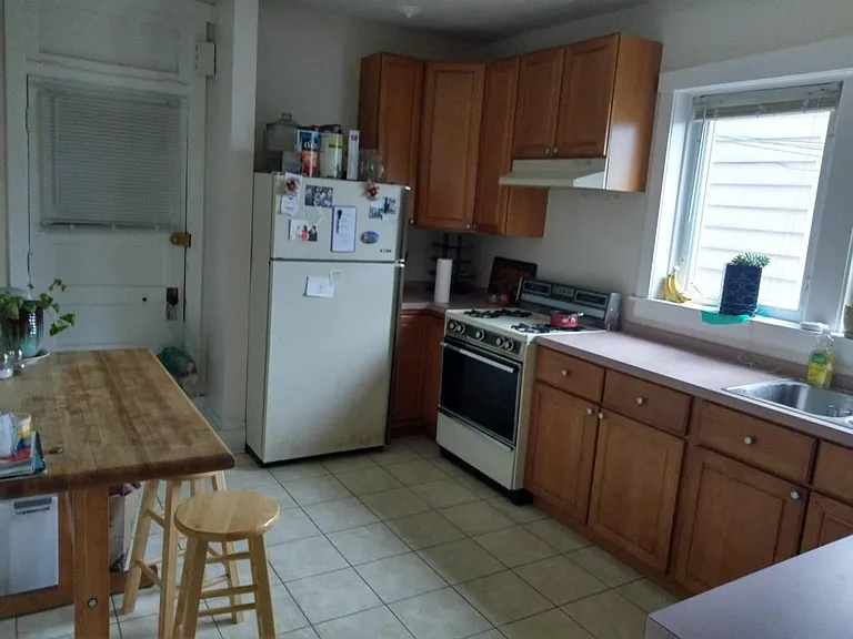 3039 W Waveland Ave #2 — Photo 3