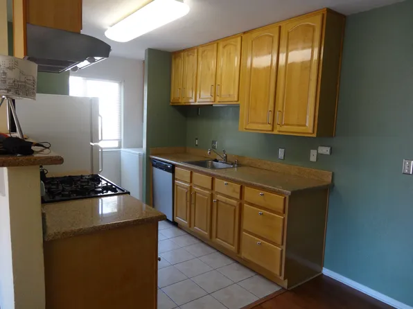 2131 Lakeview Cir, Pittsburg, CA 94565