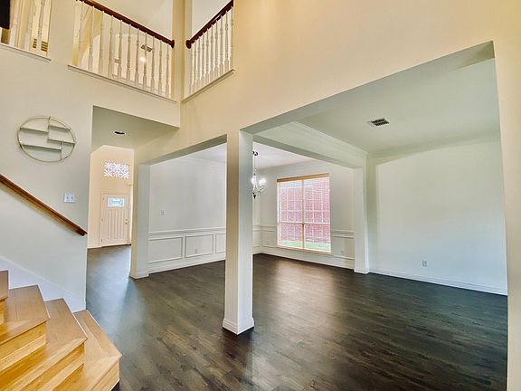 5th image of 9213 Cedardale Dr
