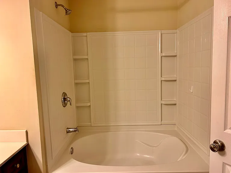 1187 Kendrew Pass — Photo 17