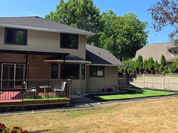 4th image of 14166 84b Ave