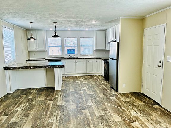 3rd image of 10960 Beach Blvd #524