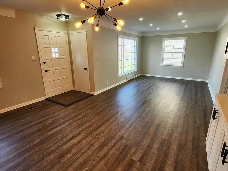 4156 Hinsdale Rd — Photo 6