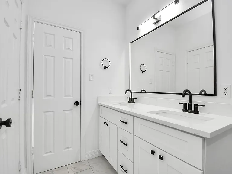 9003 Prairie View Dr #B — Photo 14