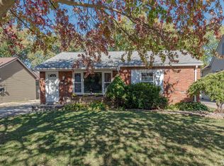 5944 Elmwood St, Monroe, MI 48161