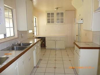 197-380258-kitchen-20849547