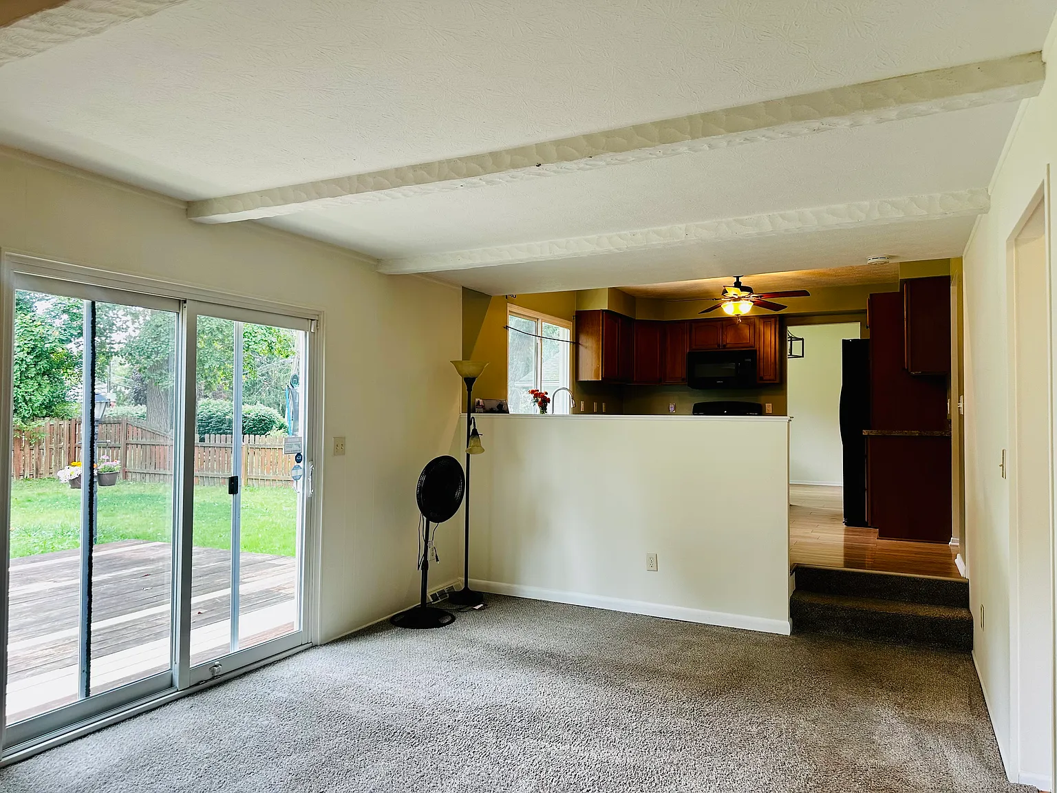 4 bed, 1860 sqft, $2,850 — Photo 4