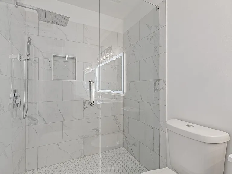 5150 Manerdale Dr SE — Photo 23