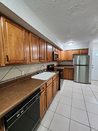 70 Wilshire Heights Dr Photo 1