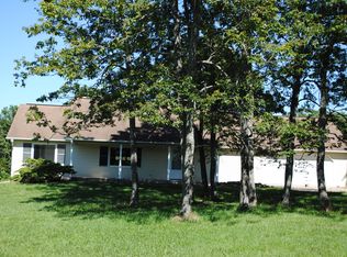 100 Bettis Mountain Rd, Quitman, AR 72131