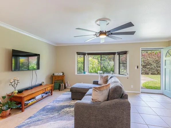 2 bedroom, 1 bath duplex with small back yard, carport space, 5806 Koali St, Kapaa, HI 96746
