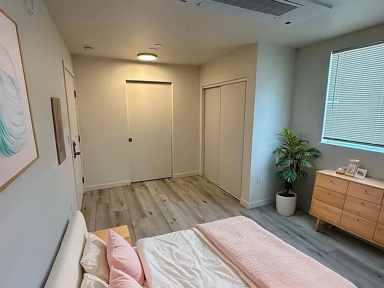 1120 E 25th St #200 — Photo 1