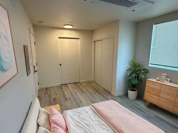 1120 E 25th St #200, Los Angeles, CA 90011