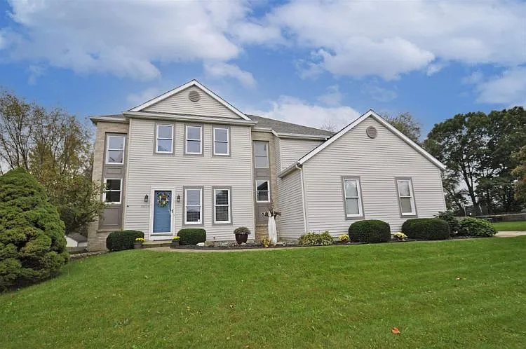 14234 Watersedge Dr photo 1