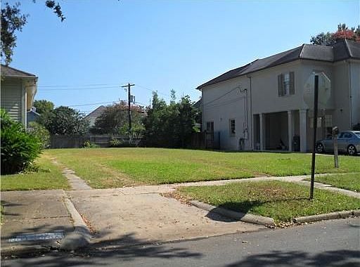 1st image of 259 E Livingston Pl