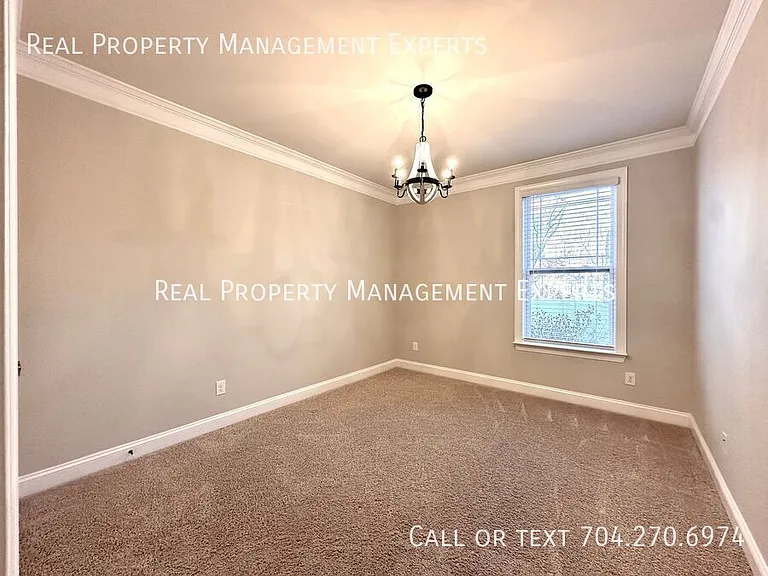 278 Preston Rd — Photo 21