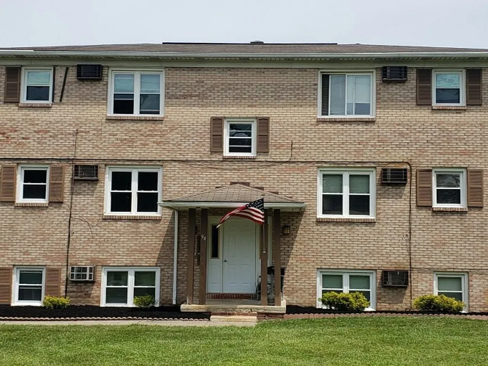 Washington Blvd Apartments
