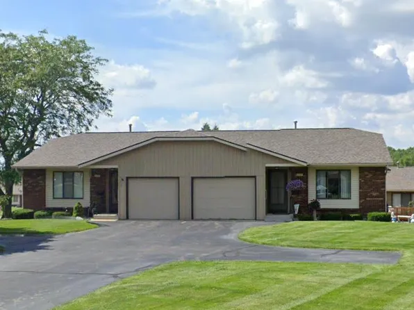 671 Port Sheldon St SW, Grandville, MI 49418