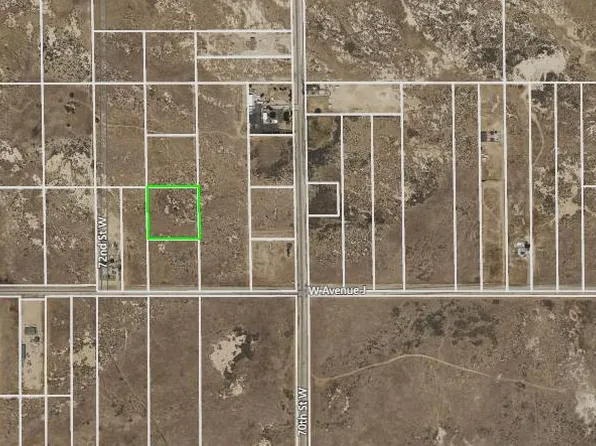 Vic Avenue Stw #J-72, Lancaster, CA 93536