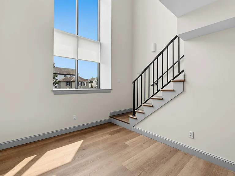 Sacred Heart Lofts — Photo 31