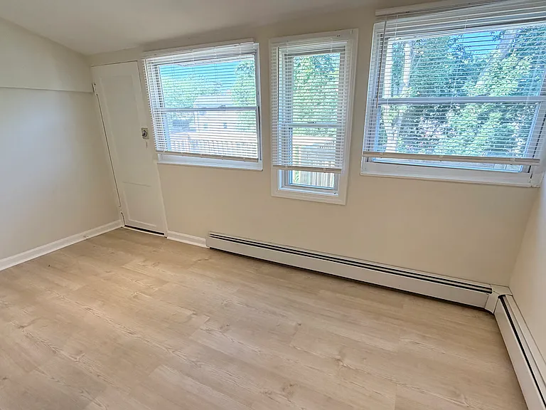 94 Old Colony Ave #3 — Photo 6