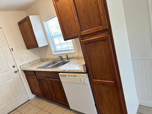 3rd image of 200 Aster St #214B