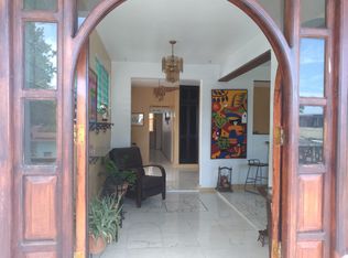 3 1074th St, San Juan, PR 00927