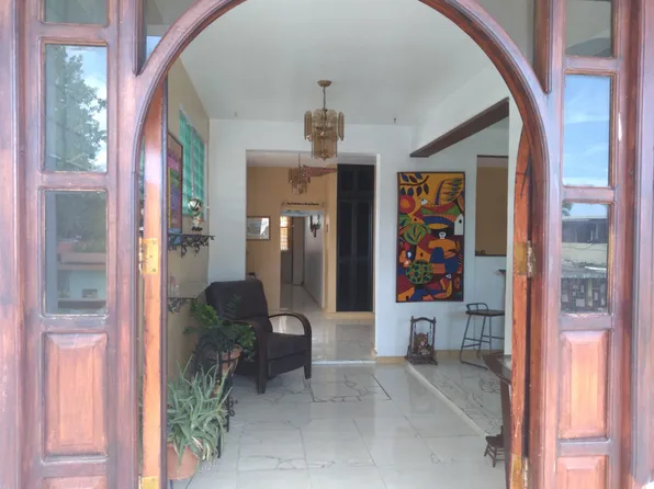 3 1074th St, San Juan, PR 00927