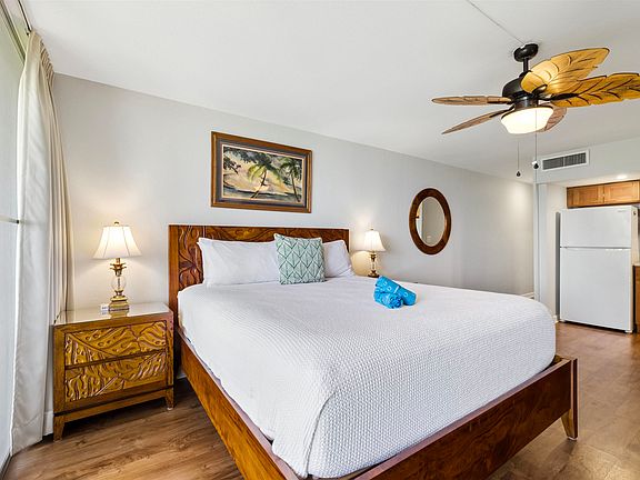 5th image of 4365 Lower Honoapiilani Rd #404