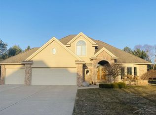 4233 Summerwood Ln, Saginaw, MI 48603