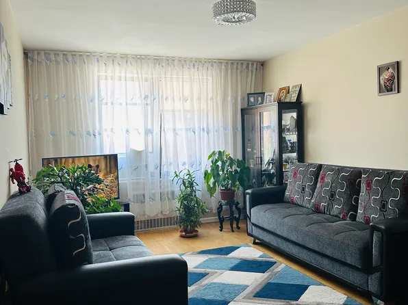 2620 East 13th Street image 1 of 11