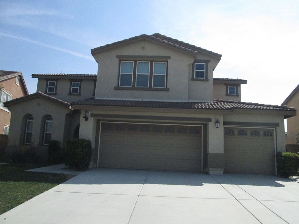 For Sale: 6638 Ashford Mills Court, Eastvale, California 91768